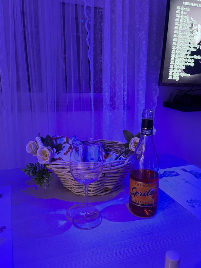 La Dukesca Chic Apartment Napoli Ngoại thất bức ảnh